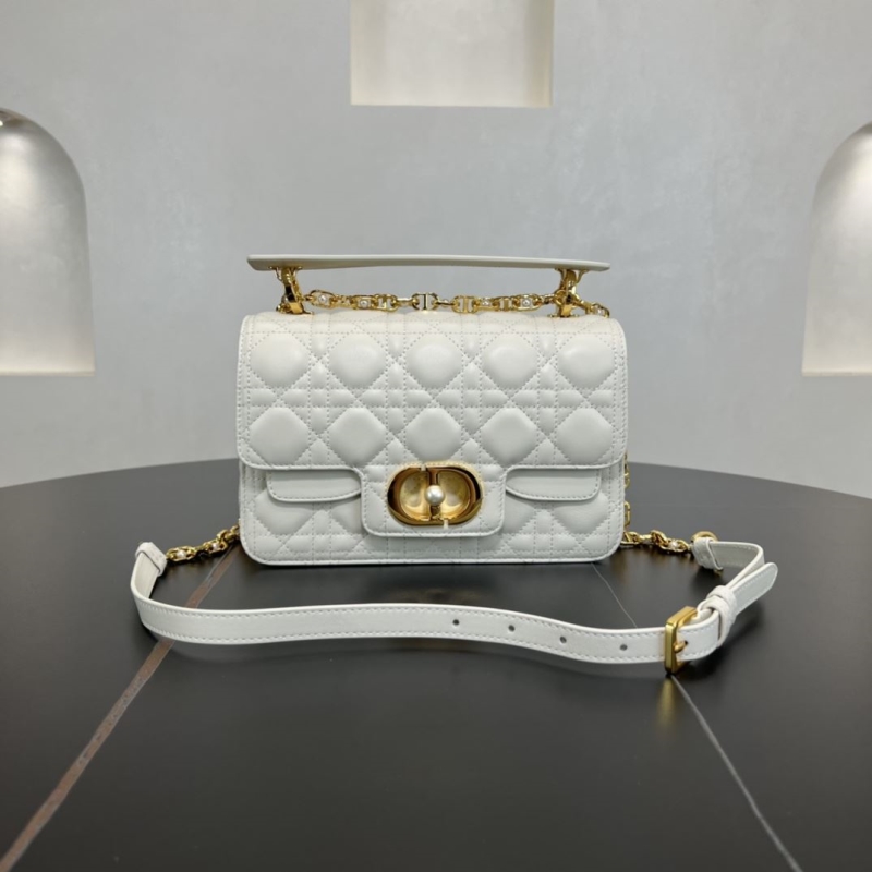D*or top handle bags